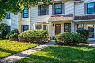 3302 Stonehedge Rd, Edison, NJ 08820 - Photo 3