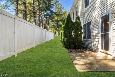 645 Ridgedale Ave #4, East Hanover Township, NJ 07936 - Photo 31