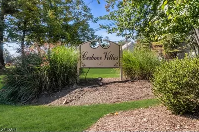 645 Ridgedale Ave #4, East Hanover Township, NJ 07936 - Photo 1