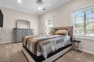 645 Ridgedale Ave, East Hanover Township, NJ 07936 - Photo 19