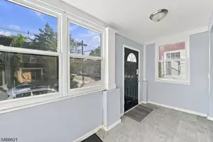 27 Richelieu Terrace, Newark, NJ 07106 - Photo 17