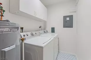 750 Mill St Unit, Belleville, NJ 07109 - Photo 15
