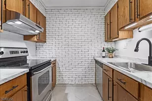 750 Mill St Unit, Belleville, NJ 07109 - Photo 9