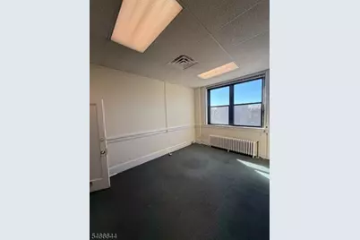 26 Park St, Montclair, NJ 07042 - Photo 3