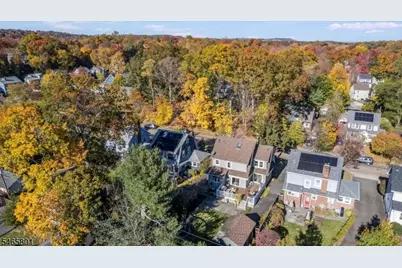 15 Euclid Pl, Montclair, NJ 07042 - Photo 41