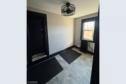 26 Park St, Montclair, NJ 07042 - Photo 9