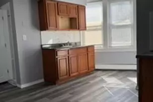 77 Center St, Clifton, NJ 07011 - Photo 3
