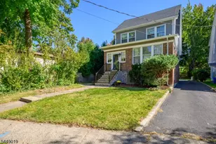 52 Orchard Rd, Maplewood, NJ 07040 - Photo 3