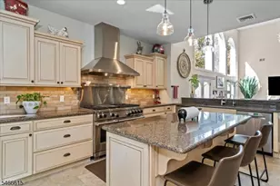 13 E Hidden Valley Ct, Andover Township, NJ 07821 - Photo 9