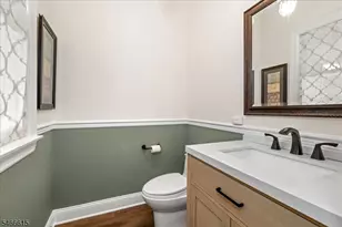 13 E Hidden Valley Ct, Andover Township, NJ 07821 - Photo 17