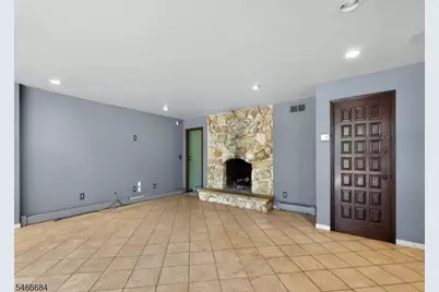 1410 Raritan Rd, Scotch Plains Township, NJ 07076 - Photo 5