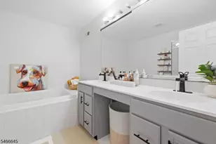 607 Patricia Cir, Greenwich Township, NJ 08886 - Photo 15