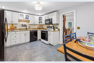 112 Flocktown Rd, Washington Township, NJ 07853 - Photo 15