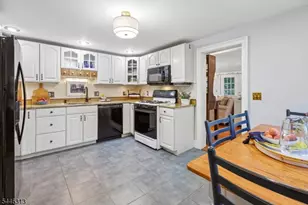 112 Flocktown Rd, Washington Township, NJ 07853 - Photo 15
