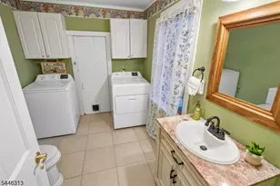 112 Flocktown Rd, Washington Township, NJ 07853 - Photo 35