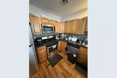 111 Anderson Ave #8, Fairview, NJ 07022 - Photo 5