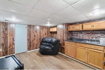33 Fairbanks St, Hillside, NJ 07205 - Photo 13