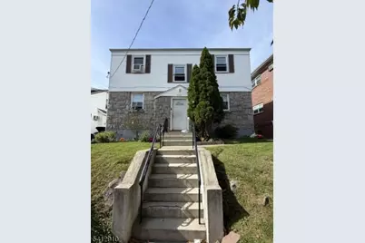 352 Lakeview Ave, Clifton, NJ 07011 - Photo 3