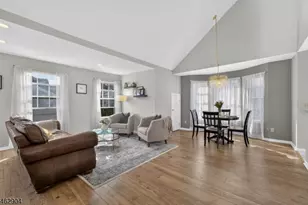 8 Oak Knoll Ln, Bedminster Township, NJ 07921 - Photo 1