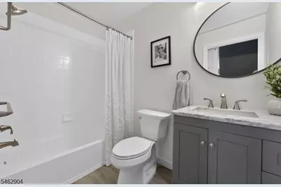 8 Oak Knoll Lane, Bedminster Township, NJ 07921 - Photo 13
