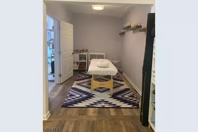 32 Grove St, Chester, NJ 07930 - Photo 11