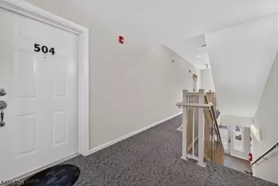 504 Altra Road, Raritan Township, NJ 08822 - Photo 3