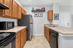 504 Altra Rd, Raritan Township, NJ 08822 - Photo 9
