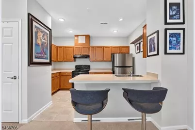 504 Altra Road, Raritan Township, NJ 08822 - Photo 11