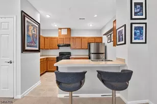 504 Altra Rd, Raritan Township, NJ 08822 - Photo 11