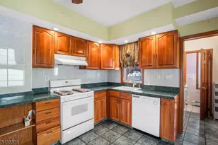 731 McGillvray Pl, Linden, NJ 07036 - Photo 13
