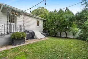 65 Marion Ave, New Providence, NJ 07974 - Photo 9