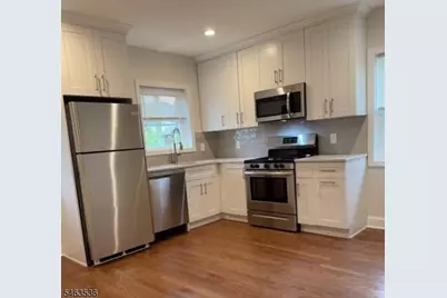 65 Marion Ave, New Providence, NJ 07974 - Photo 3