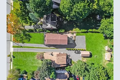31 Elizabeth St, Caldwell, NJ 07006 - Photo 11