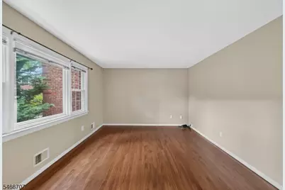 5 Stanford Dr, Bridgewater, NJ 08807 - Photo 7