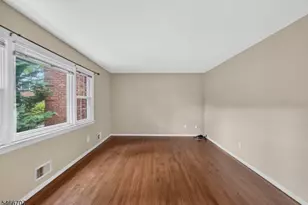 5 Stanford Dr, Bridgewater, NJ 08807 - Photo 7