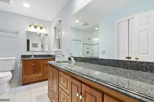 8 Stacy Ln, Bernards Township, NJ 07920 - Photo 19