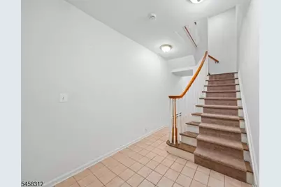 611 Binghampton Ln, Livingston, NJ 07039 - Photo 5