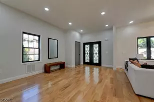 49 Longview Ave, Parsippany, NJ 07034 - Photo 5