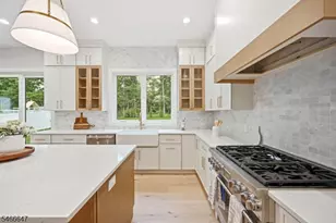38 Willow St, Millburn, NJ 07041 - Photo 11