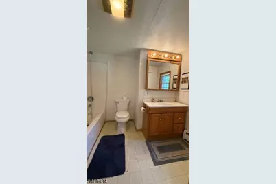 52 Horseshoe Dr, Jefferson Township, NJ 07438 - Photo 13