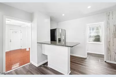 94 S 21st Ave, Manville, NJ 08835 - Photo 9