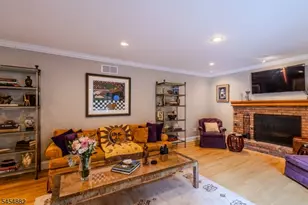 6 Burlington Ln, East Brunswick Township, NJ 08816 - Photo 23