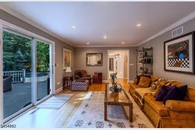 6 Burlington Ln, East Brunswick Township, NJ 08816 - Photo 25
