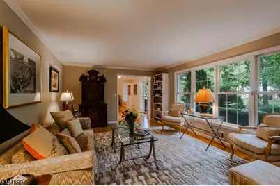 6 Burlington Ln, East Brunswick Township, NJ 08816 - Photo 7