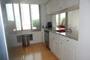 100 Old Palisade Rd, Fort Lee, NJ 07024 - Photo 11