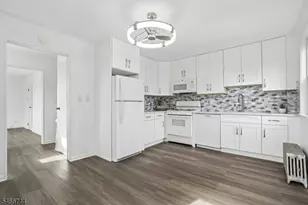 172 High St, South Bound Brook Boro, NJ 08880 - Photo 7