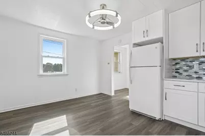172 High St, South Bound Brook Boro, NJ 08880 - Photo 9