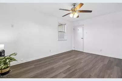 172 High St, South Bound Brook Boro, NJ 08880 - Photo 17