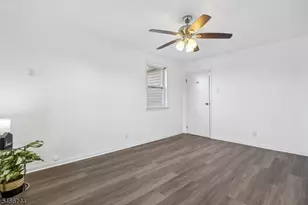 172 High St, South Bound Brook Boro, NJ 08880 - Photo 17