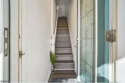 172 High St, South Bound Brook Boro, NJ 08880 - Photo 5